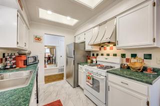 3 Mi to Randolph AFB Family Home with Poker Table! - San Antonio - 5