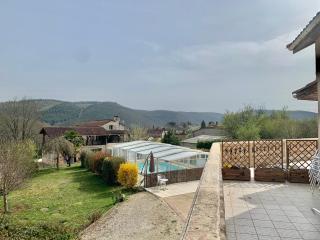Maison charmante avec vue sur la montagne à Saint-Géry + Piscine - Saint-Géry - 7