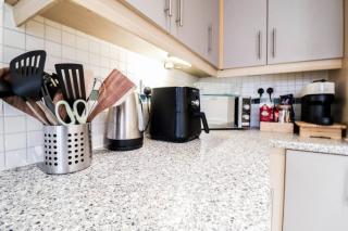 3br House With Parking Near Iron Pier Thames River - 2