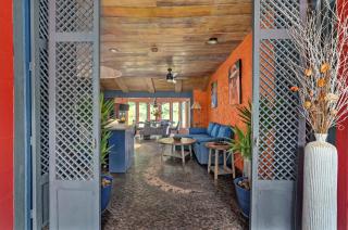 The African Queen - Springfield - 6