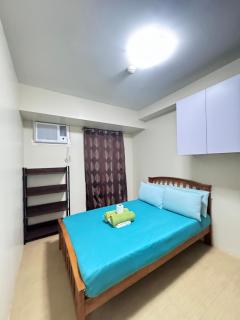 Luxanos Condo Place- Avida Tower, IT Park - 8