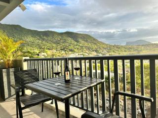 Hill Sea Apartment - Port Louis - 0