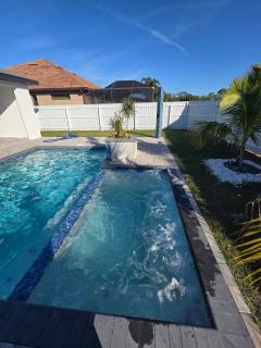 Casa Madrid Heated pool sleeps 8 - Cape Coral - 8