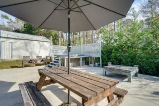 Pet-Friendly Home with Private Hot Tub in Wilmington - Wilmington - 9