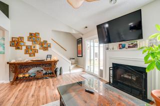 Pet-Friendly Home with Private Hot Tub in Wilmington - Wilmington - 5