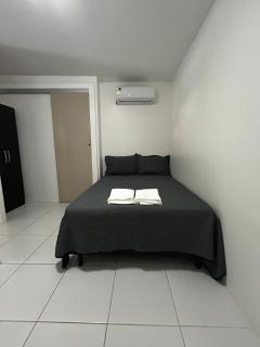 Apartamento aconchegante com 2 quartos com ar-condicionado à 500 metros da praia para você descansar - Lauro de Freitas - 8