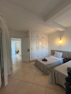 Travellers Guesthouse - Lagos - 8