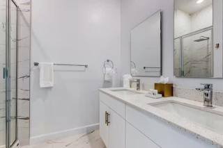 New Modern 5 bed Villa - Davenport - 4