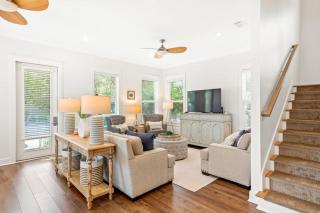 Seagrove Retreat - Steps to Beach, Pool, and Seaside - 6