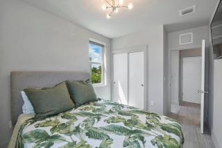 Key Largo Oceanfront Oasis with Pool and Hot Tub - Key Largo - 5