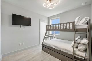 Key Largo Oceanfront Oasis with Pool and Hot Tub - Key Largo - 1