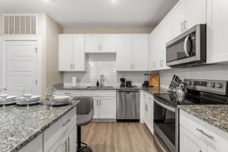 Private Full 2Bedroom Haven Close to Parks KingBed and Top Amenities - Orlando - 2