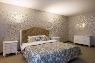 Luxury and Romance in Old Town - 1