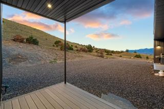 Eagles Wings Mountain House as seen in Condé Nast - Emigrant - 1