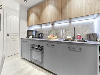 Hyper Centre - Charming duplex - Luxury - Reversible air conditioning - 10 mins from Place MASSENA - 4