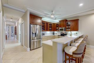 Palm Gables 106 - Holmes Beach - 1