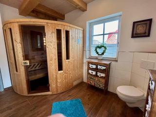 Ferienhaus " To Huus " an der Ostsee, Sauna, Kamin, Strandkorb, free-W-LAN - SEASIDE - - Rosenhagen - 6