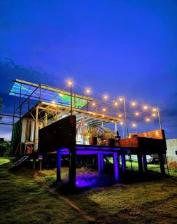 Container com vista espetacular - Alexânia - 4