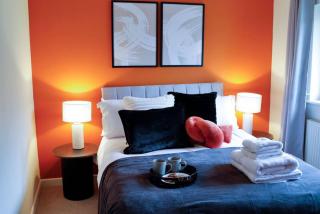 Newly Renovated 3br House Perfect For Families or Contractors - 9