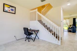 2 Mi to Vero Beach Outlets Townhome with Pool - West Vero Corridor - 1