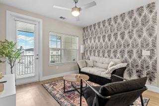 Private Full Close to Parks Retreat with King Bed & Top Amenities - Orlando - 4
