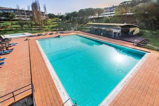 Lovely 1 Bedroom Apartment in Resort with Pool - Lagos - 9