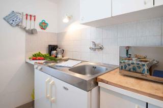 Apartments in Vantacici - Insel Krk 42223 - Vantačići - 7