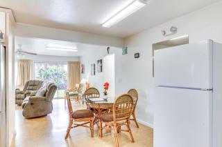Sunny Hilo Home with Game Room Walk to Golf Course! - Hilo - 5