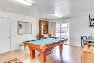 Sunny Hilo Home with Game Room Walk to Golf Course! - Hilo - 1