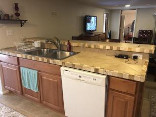 Beautiful private 2 bd 1 ba near campus - 4