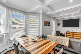 Central Ave House Apartment 1 - 6