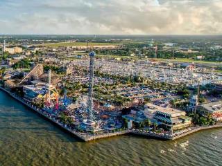 Humble Apartment in Houston Getaway Prime Bay Area Location - 6