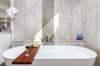 Desert Sands l Private Spa l Sleeps Twelve - 1