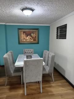 Elegante departamento con divinos acabados - Cuenca - 7