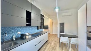 Torelli Home, Moderno e Confortevole, nel cuore della città di Milano, con balcone vista Porta Garibaldi - Milan - 1