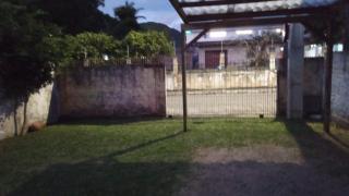 Quarto com ótima localização, perto de mercados e pontos de ônibus - 4
