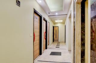 Super Townhouse Bani Park Formerly Aroma Residency - Jaipur - 6