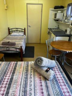 Longreach Caravan and Cabin Park - Longreach - 6