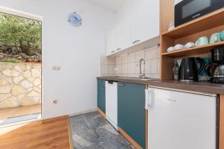 Apartments Juri - Vrbnik - 5