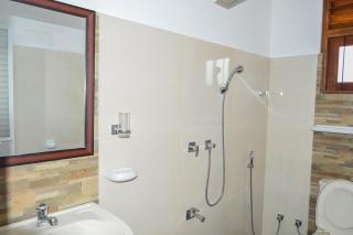 Browns Hill Bliss - Matara - 7
