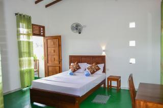 Browns Hill Bliss - Matara - 2