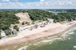 North Shore Private Beach Frontage - Spring Lake - 7