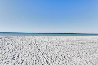 PCB Studio with Private Patio Steps to Beach! - Panama City Beach - 8
