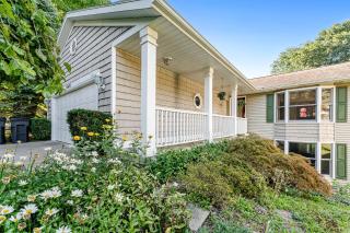 Holland Vacation Rental Close to Beaches - 0