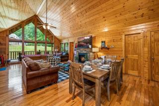 A Time to Remember - HotTub, Pool Table, Pool, Dollywood - Sevierville - 0