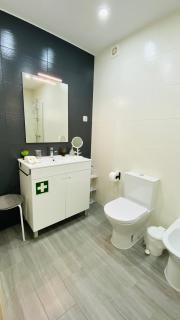 Apartamento a 5 min a pé da praia, com terraço grande ao sol, no Rés-Chão - Quarteira - 1