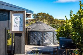 Obsidian Yurts by Waiheke Pure - - 0