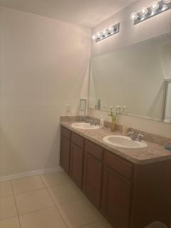 Beautiful, cozy and comfy home! - 1