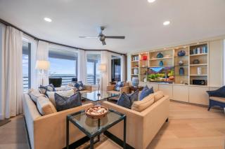Land's End Village Luxury Condo 1617 - 2