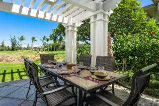 H4 Waikoloa Fairway Villas - 2